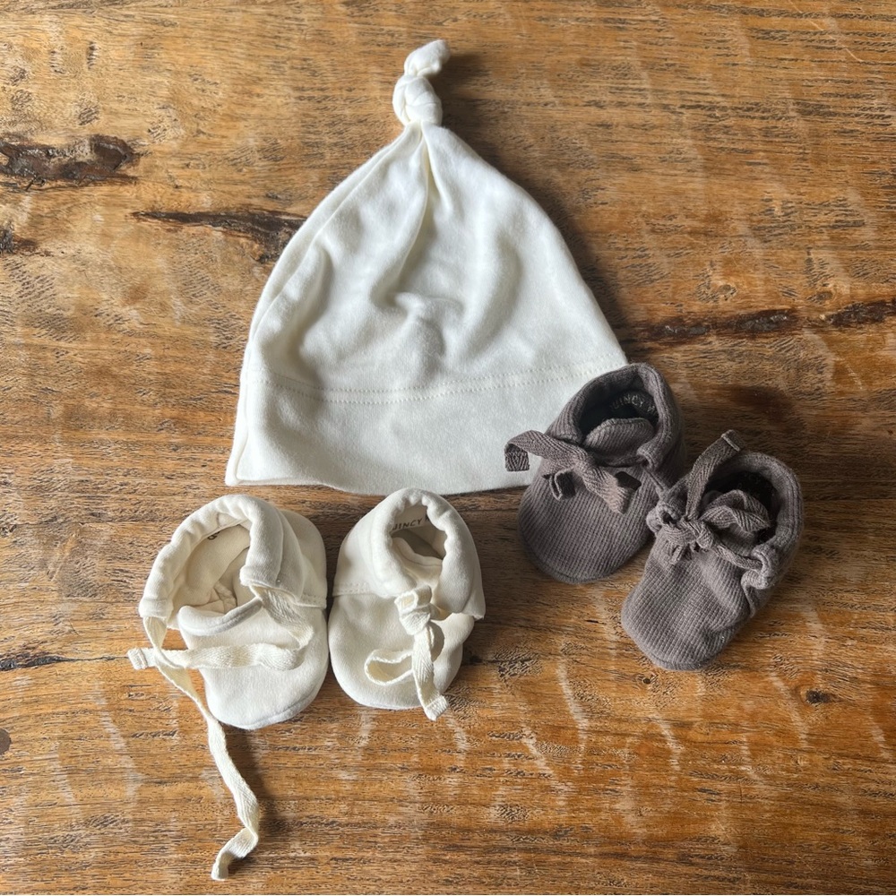 Quincy Mae booties and hat